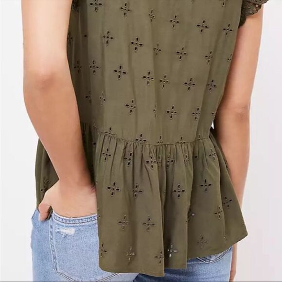 Ann Taylor Loft Eyelet Peplum Blouse - Picture 2 of 4